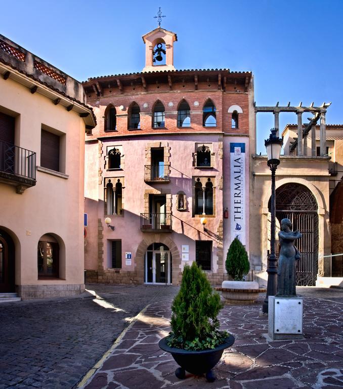 Casa De Poble Termes Romanes Caldes De Montbui Luaran gambar